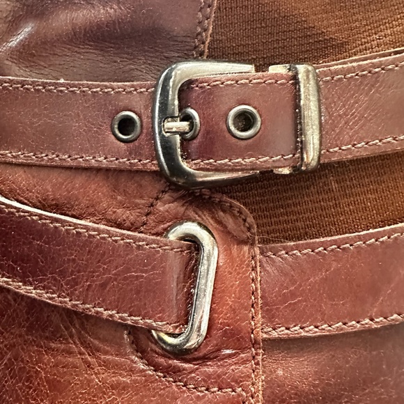 Aquatalia Low Heel Leather Bootie - Picture 8 of 8